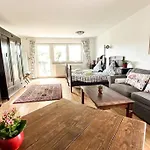 Am Auensee Mit Grosser Terrasse & Privat-parkplatz * Leipzig