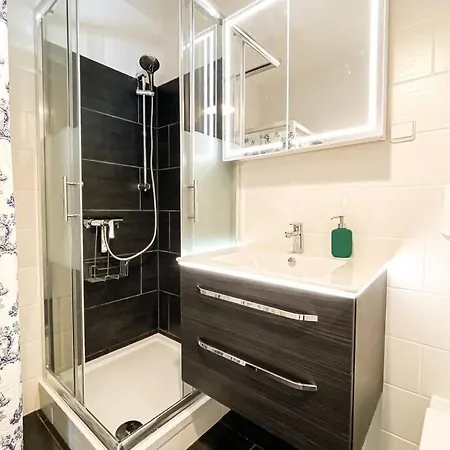 Am Auensee Mit Grosser Terrasse & Privat-parkplatz