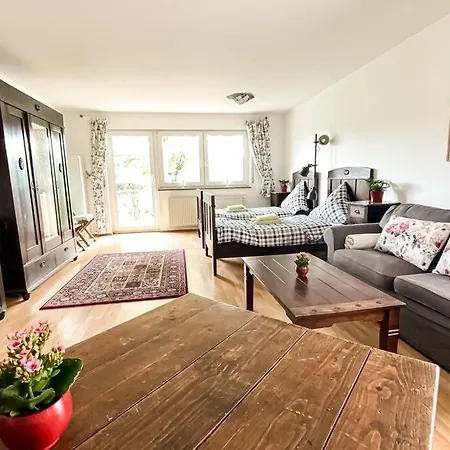 Am Auensee Mit Grosser Terrasse & Privat-parkplatz * Lipsko